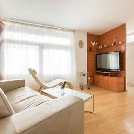 Vila Olimpica Apartment Apartment *